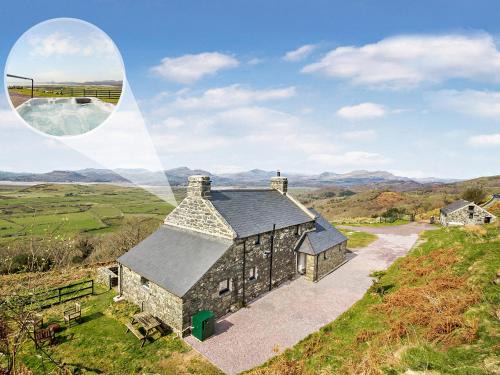 Harlech Casa | 6 Bed in Harlech 91546