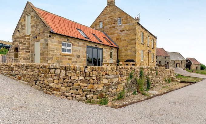 Egton Cabina | 6 bedroom accommodation in Egton Grange