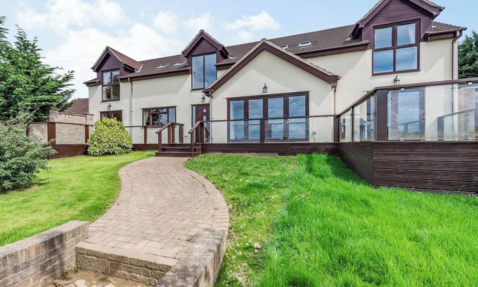 Cinderford Cabaña | Alojamiento de 6 habitaciones en Cinderford