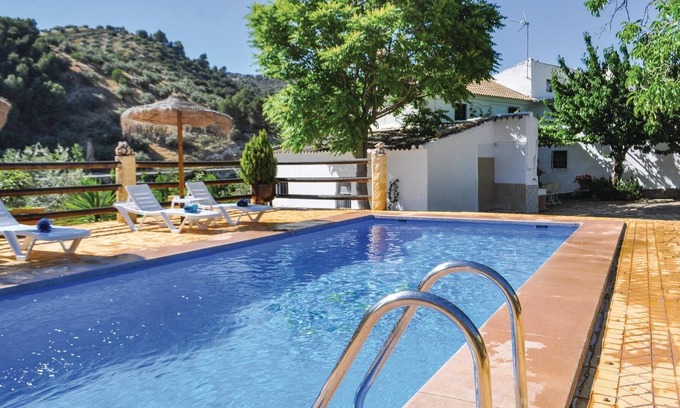 Montefrio Casa | Alojamiento de 6 habitaciones en Montefrío