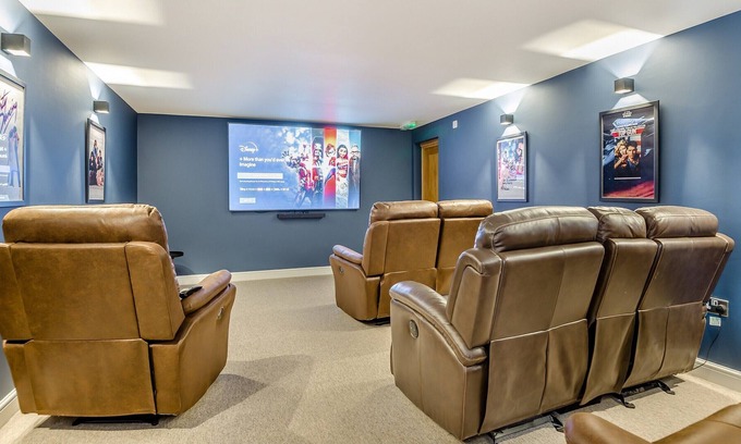 Little Cowarne Cabaña | 6 bedroom accommodation in Docklow