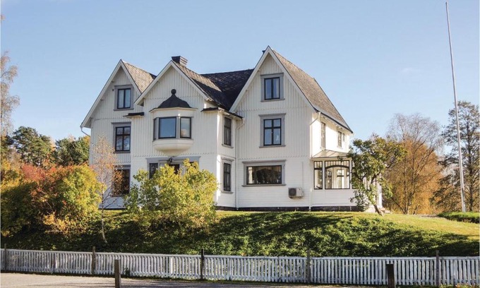 Alvsered Casa | 6 Bedroom Amazing Home In Älvsered