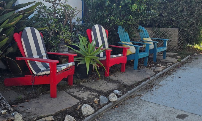 Downtown Apartamento | 6 blocks to Santa Monica beach, great neighborhood