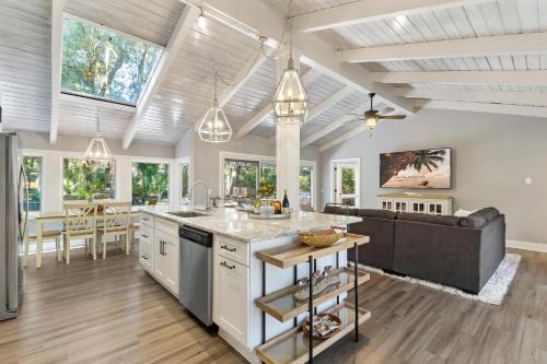 Heritage Woods Villa | 6 East Garrison