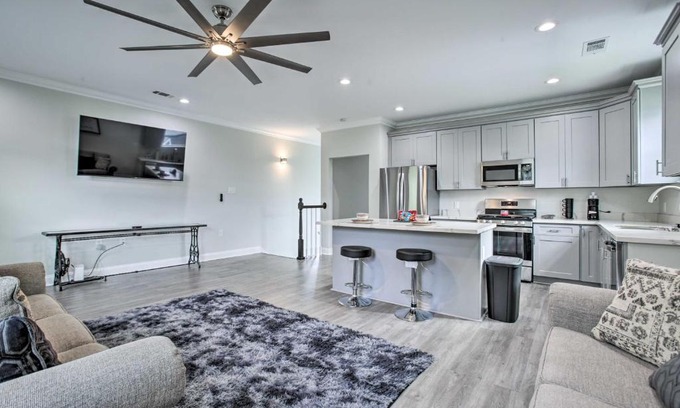 McDonough Casa | 6 Mi to French Quarter Modern New Orleans Gem