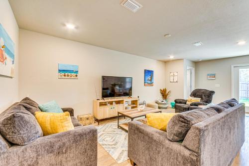 Foley Casa | 6 Mi to Gulf Shores Beach Family Getaway!