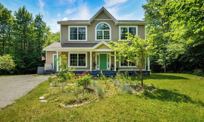 West Dover Casa | 12 Mi to Lake Whitingham: Vermont Summer House