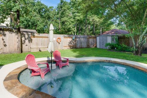 College Park Casa | 6 Mi to Northshore Park Family Home with Pool!