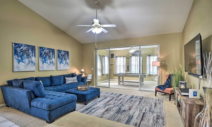 Indian Trails Casa | 6 Mi to Waterfront Park: Getaway w/ Fire Pit!