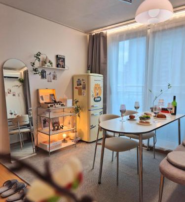 Sunginil-tong Apartamento | 6 minutes from Dongmyo Station in Jongno, Seoul Naksan Park Bukchon Hanok Village Gyeongbokgung Palace