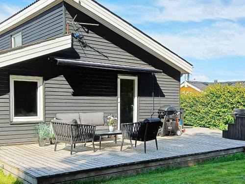 Bjert Casa | 6 person holiday home in Bjert