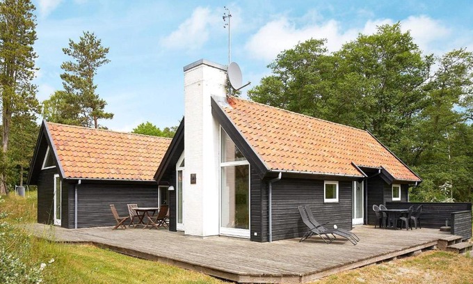 Pedersker Casa | 6 person holiday home in Aakirkeby-By Traum