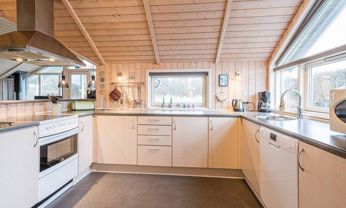 Bork Havn Casa | 6 person holiday home in Hemmet