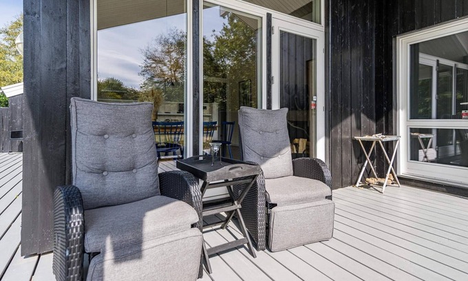 Jegum Casa | 6 person holiday home in Oksbøl