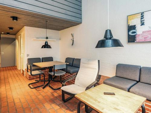 Brovst Casa | 6 person holiday home in Brovst