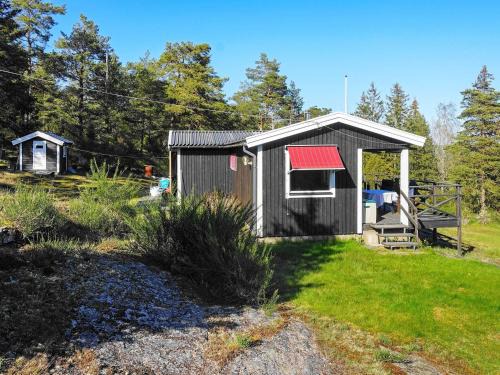 Orust O Casa | 6 person holiday home in HENÅN
