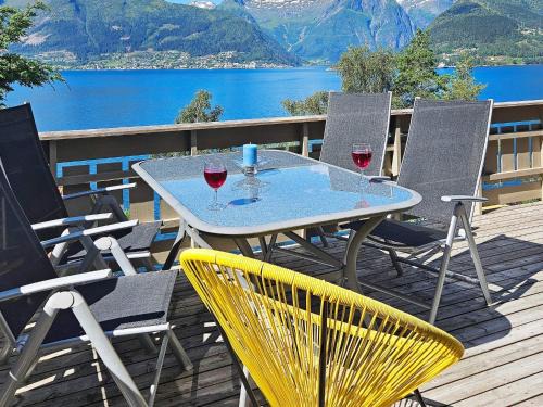Leikanger Casa | 6 person holiday home in Leikanger