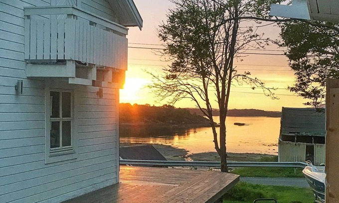 Bjarkoy Municipality Casa | 6 person holiday home in Bjarkøy
