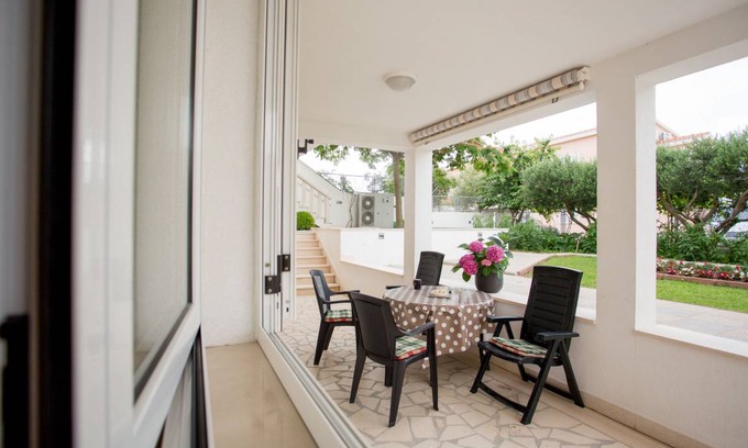 Razanj Apartamento | 60 m² Apartamento ∙ 1 habitación ∙ 4 huéspedes