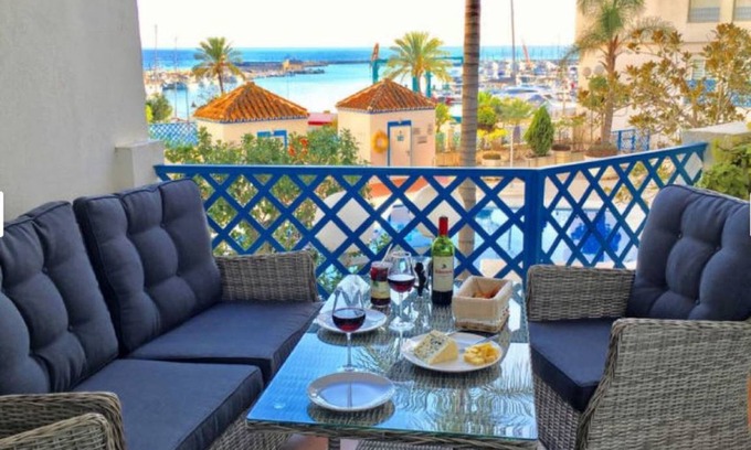 Estepona Apartamento | 60 m² Apartamento ∙ 2 habitaciones ∙ 4 personas