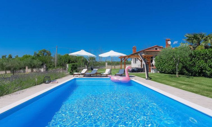 Vosteni Casa | 60 m² Casa ∙ 2 habitaciones ∙ 4 personas