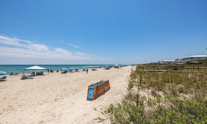 Wilmington Beach Condominio | 604 Peaceful View by Atlantic Towers