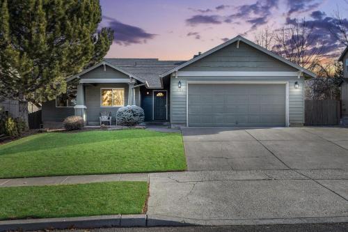 Southwest Bend Casa | 61366 Stardrift Dr