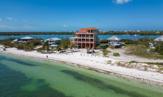 North Captiva Casa | 614 MANGROVE MANOR-Elevator, Private Pool and Spa, Boat Dock