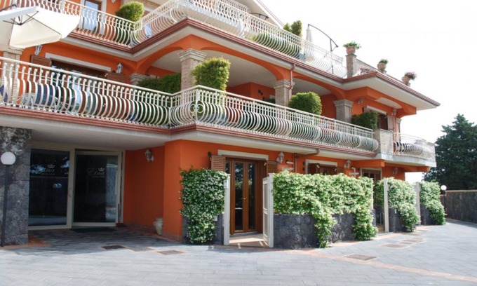 Monte Po-Nesima-San Leone-Rapisardi Apartamento | 65 m² Apartamento ∙ 1 habitación ∙ 4 huéspedes
