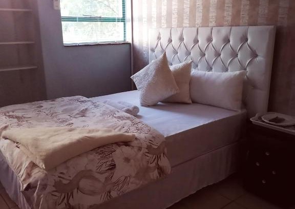 Meer En See Casa | 66 Anglers Rod Guesthouse
