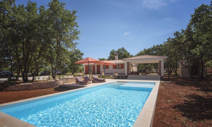 Divsici Casa | 66 m² Casa ∙ 1 habitación ∙ 4 personas
