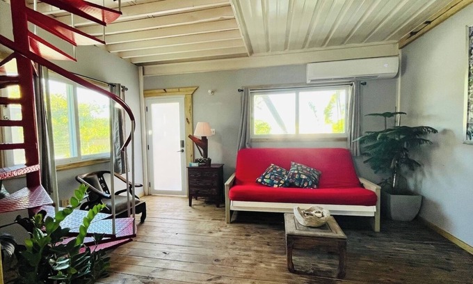 Islote Apartamento | 681 Vantel - It’s a van life!