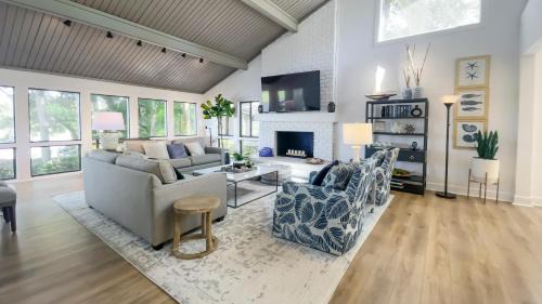 Oceanside Casa | 6961 Fairway One at The Sea Pines Resort