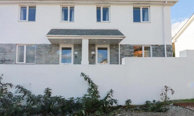 Harlyn Casa | 6B The Mews