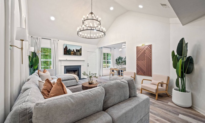 Lithonia Casa | 6BD/3BA Designer Oasis ~ Sleeps 14 ~ ATL Metro