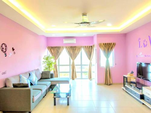 Sekinchan Apartamento | 7楼紫钞屋 Comfy Purple House with Beautiful Seaview and Paddy Field View