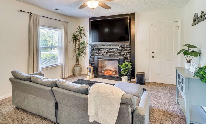 Nashville Casa | 7 Mi to Broadway: Cozy, Quiet Whites Creek Retreat