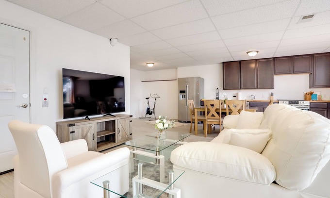 Brighton Apartamento | 7 Mi to Golf Course: Brighton Apt w/ Yard & Patio
