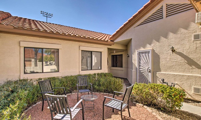 Park Center Place Casa | 7 Mi to Mill Ave: BBQ-Ready Mesa Townhouse