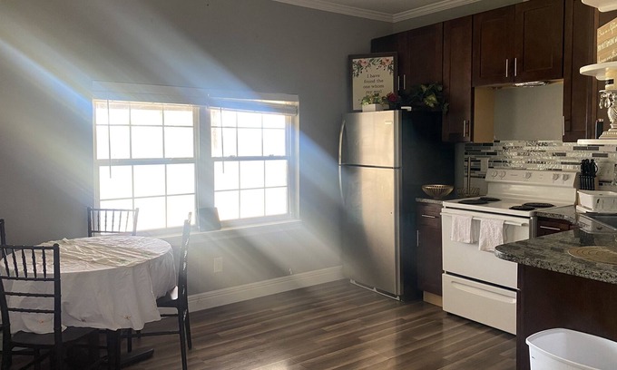 Mora Apartamento | 7 mi to Mo state fair/ countryside apartment