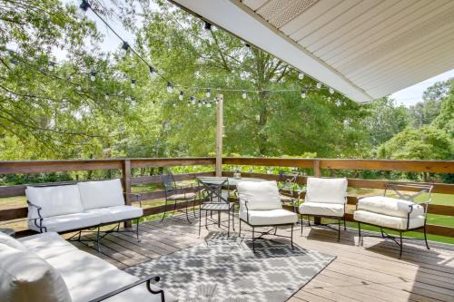 Florence Casa | 7 Mi to Tennessee River Home with Patio in Florence