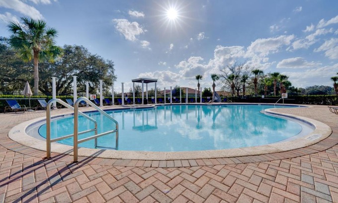 Buena Ventura Lakes Casa | 7 Mi to USTA Waterfront Tennis House with Yard!