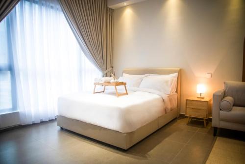 Sungai Penchala Apartamento | 7 Mossaz skypool 5mins to 1U and Ikea atEmpire City