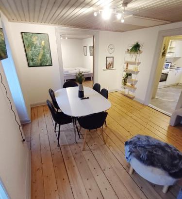 Hjørring Apartamento | 7 person Apartment with Free Parking