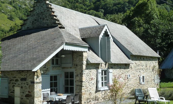 Sainte-Marie-de-Campan Casa | Ovejas 7-9 personas totalmente restauradas en Sainte Marie de Campan