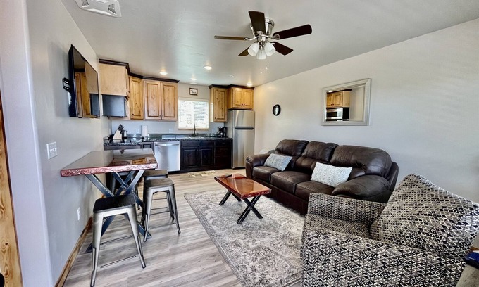 Moab South Valley Casa | #7 W/Garage, Balcony Close to Hiking Trails
