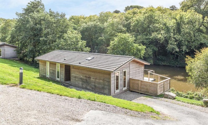 Looe Casa | 7 Water's Edge
