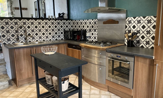 Seyssel Casa | 70m2 stone house in hamlet near seyssel