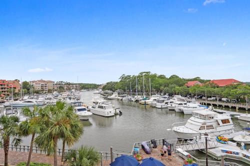 Shelter Cove Casa | 7122 Harbourside I