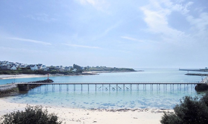 Audierne Apartamento | 722-Duplex, large terrace, sea view, 100m from the beach